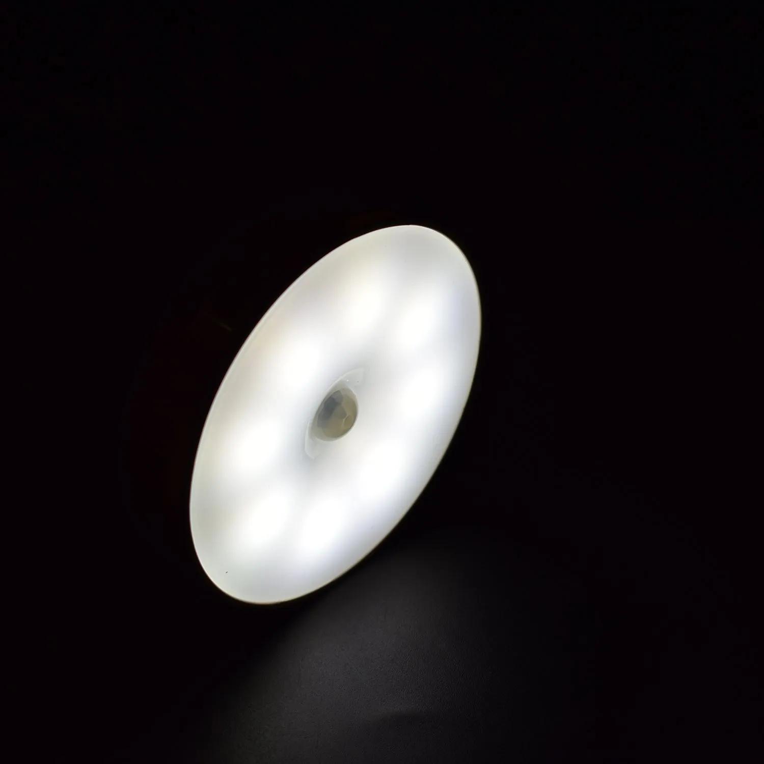 1656 Round Shape 8 LED Motion Sensor Induction Led Light