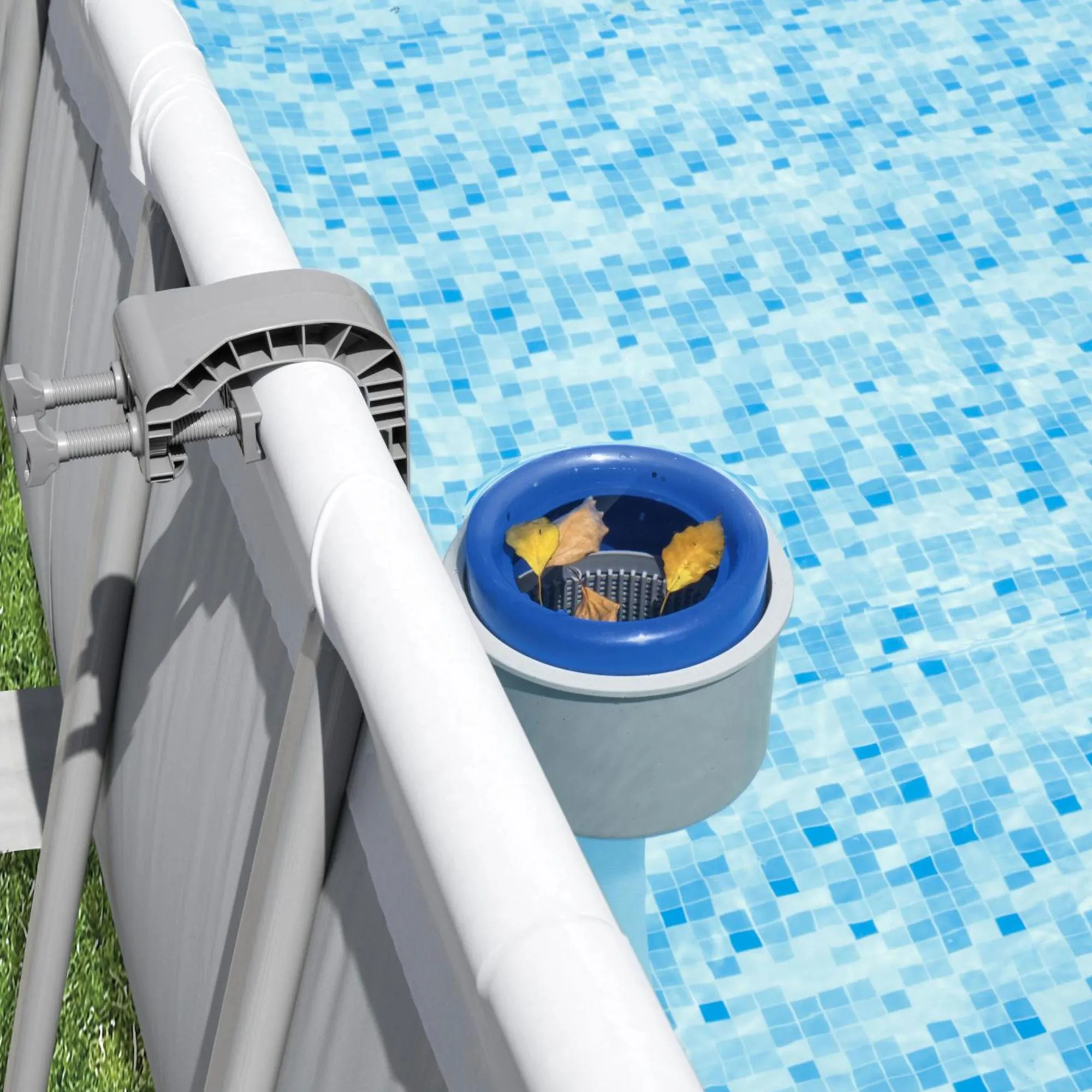 Bestway Above Ground Swimming Pool Surface Skimmer Debris Cleaner | (Used)