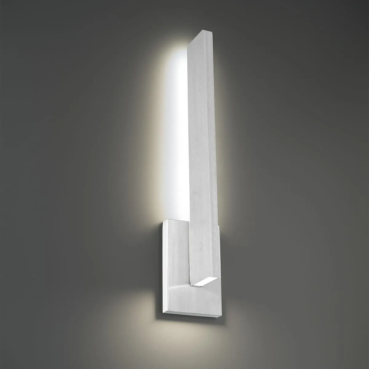 Mako 22 In. 2 Lights LED Outdoor Wall Sconce 3500K Aluminum Finish