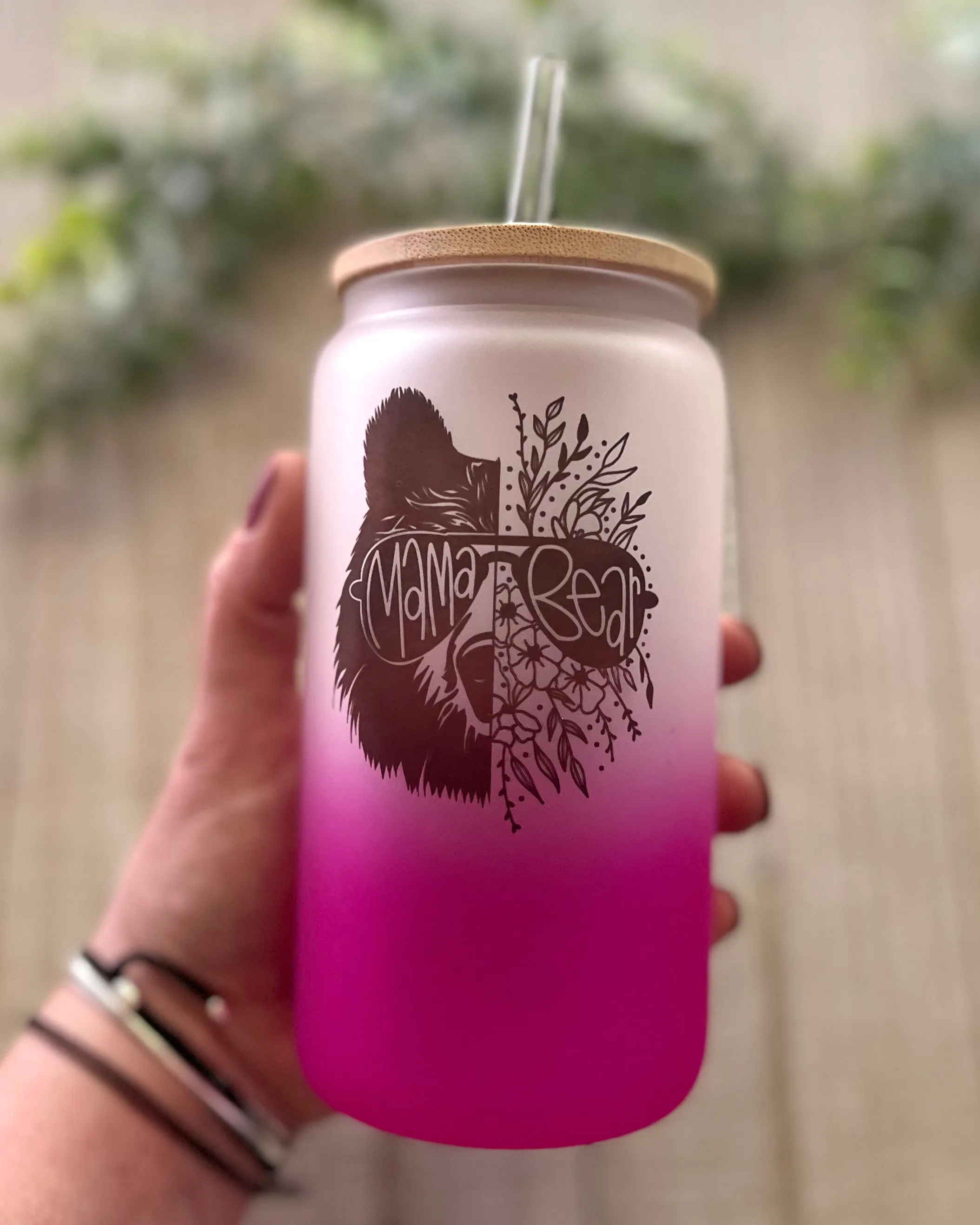 mama bear floral | 16oz frosted glass can