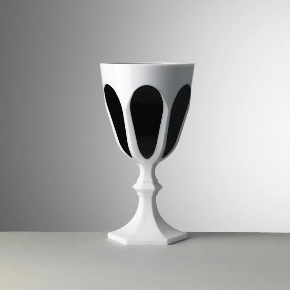 Mario Luca Giusti Forte dei Marmi wine glass