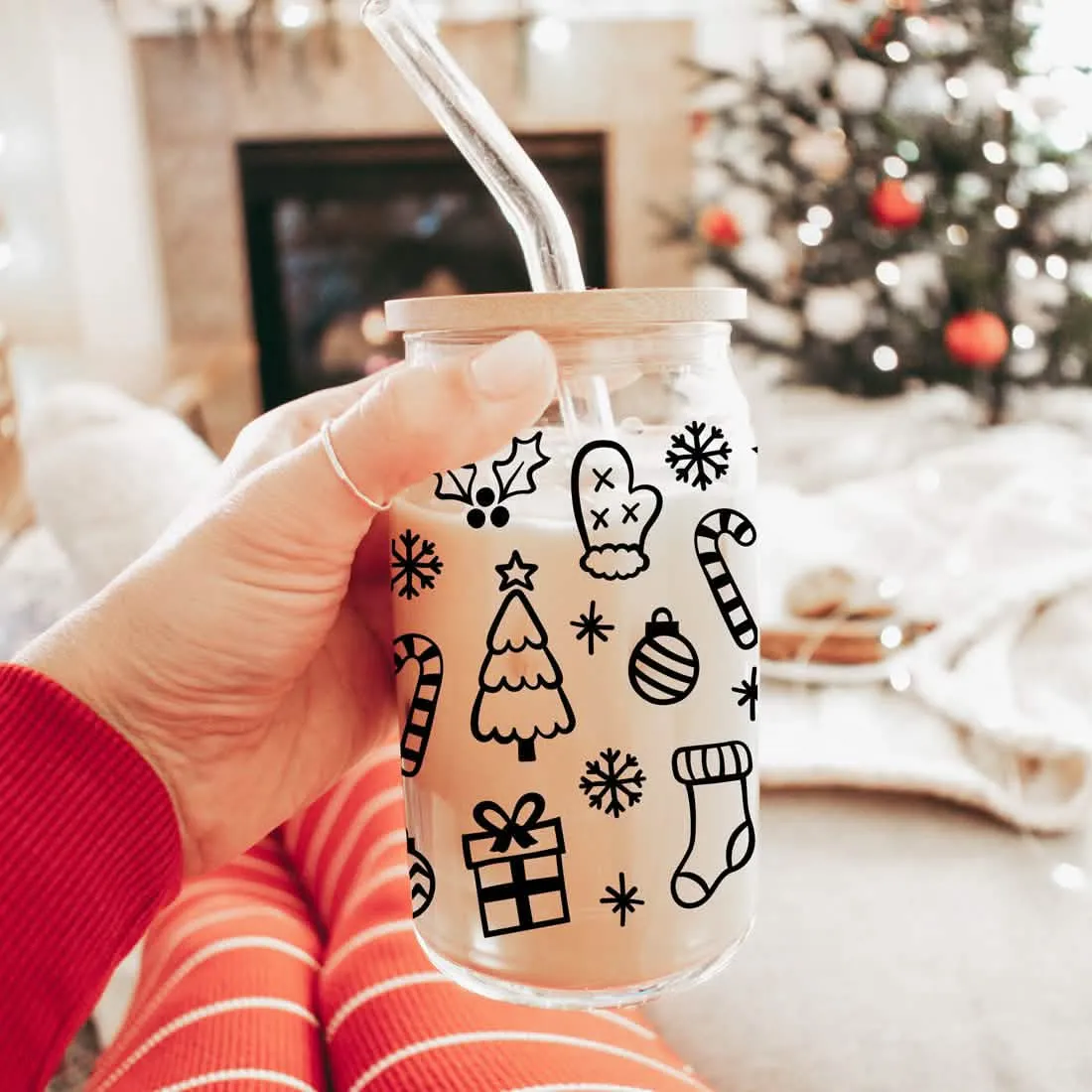 Nostalgic Christmas Celebration Mug