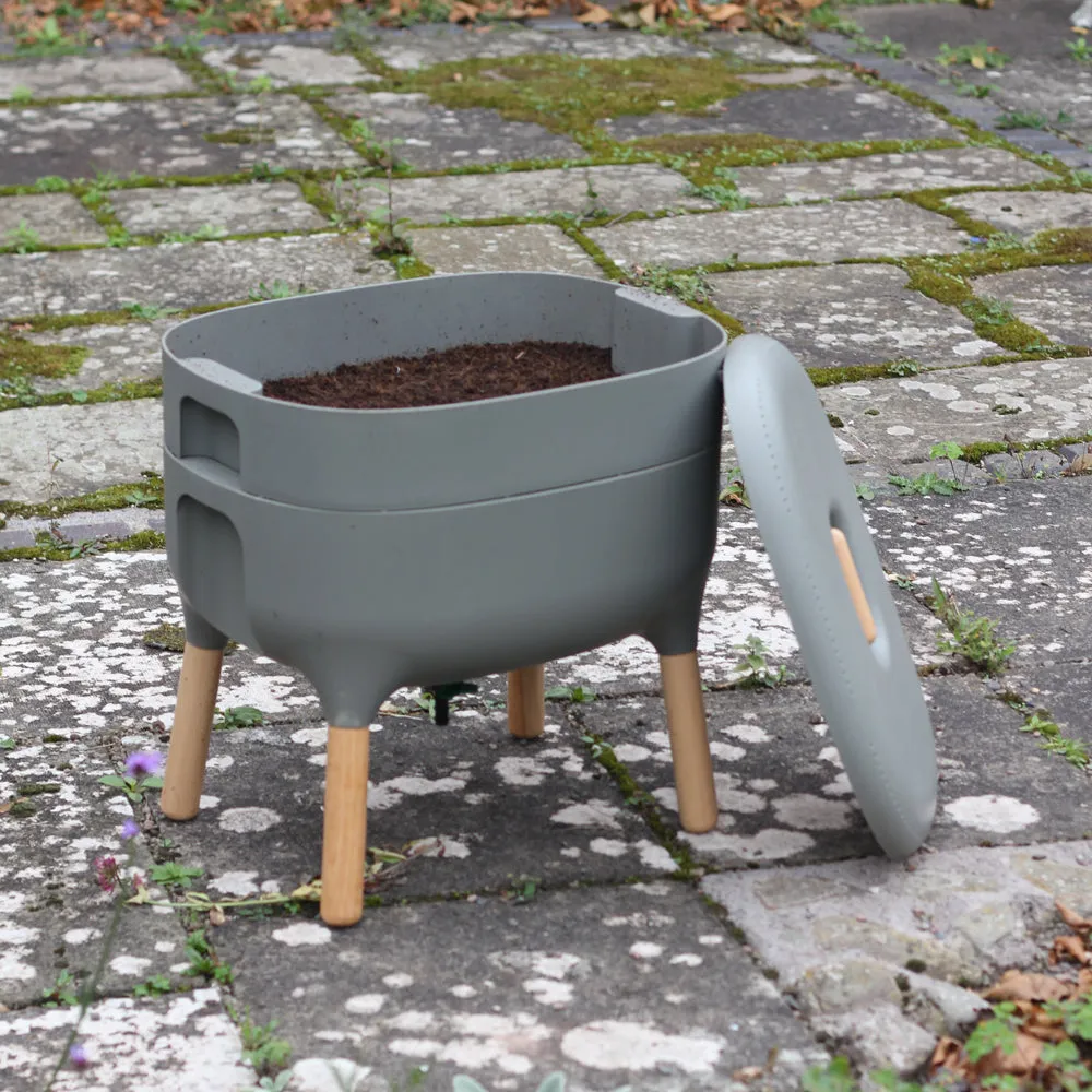 Urbalive Worm Composter