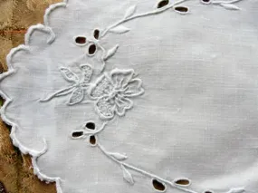 VINTAGE Madeira Creamer and Sugar Tray Cloth Mat Oval Doily Hand Embroidered Seed Embroidery Cottage Farmhouse Decor Vintage Table Linens